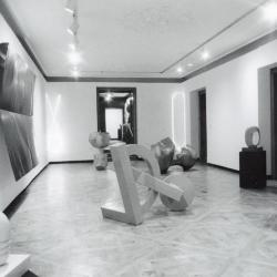 <em>Selections from the Storm King Art Center Collection&nbsp;</em>(installation view, 1974)<br />
Rosemary Castoro, <em>Sky Tunnel</em>, 1974