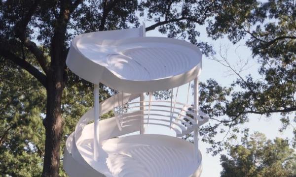 Alice Aycock<i>,<i> Three-Fold Manifestation II</i>, 1987 (refabricated 2006) </i>(installation view)