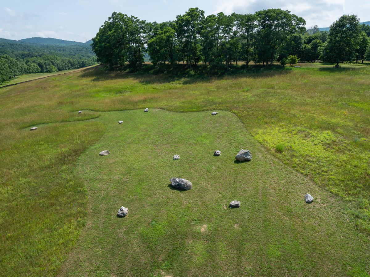 Martha Tuttle, <em>A stone that thinks of Enceladus, </em>2020<br />
(installation view, 2020)